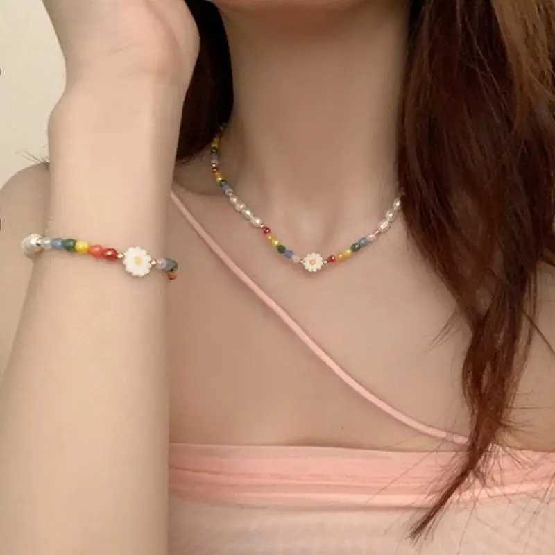 Baroque Simulated Pearls Cute Flowers Colorful Hand-Woven Beaded Short Clavicle Chain Choker Necklace for Women Girls JewelryX241009