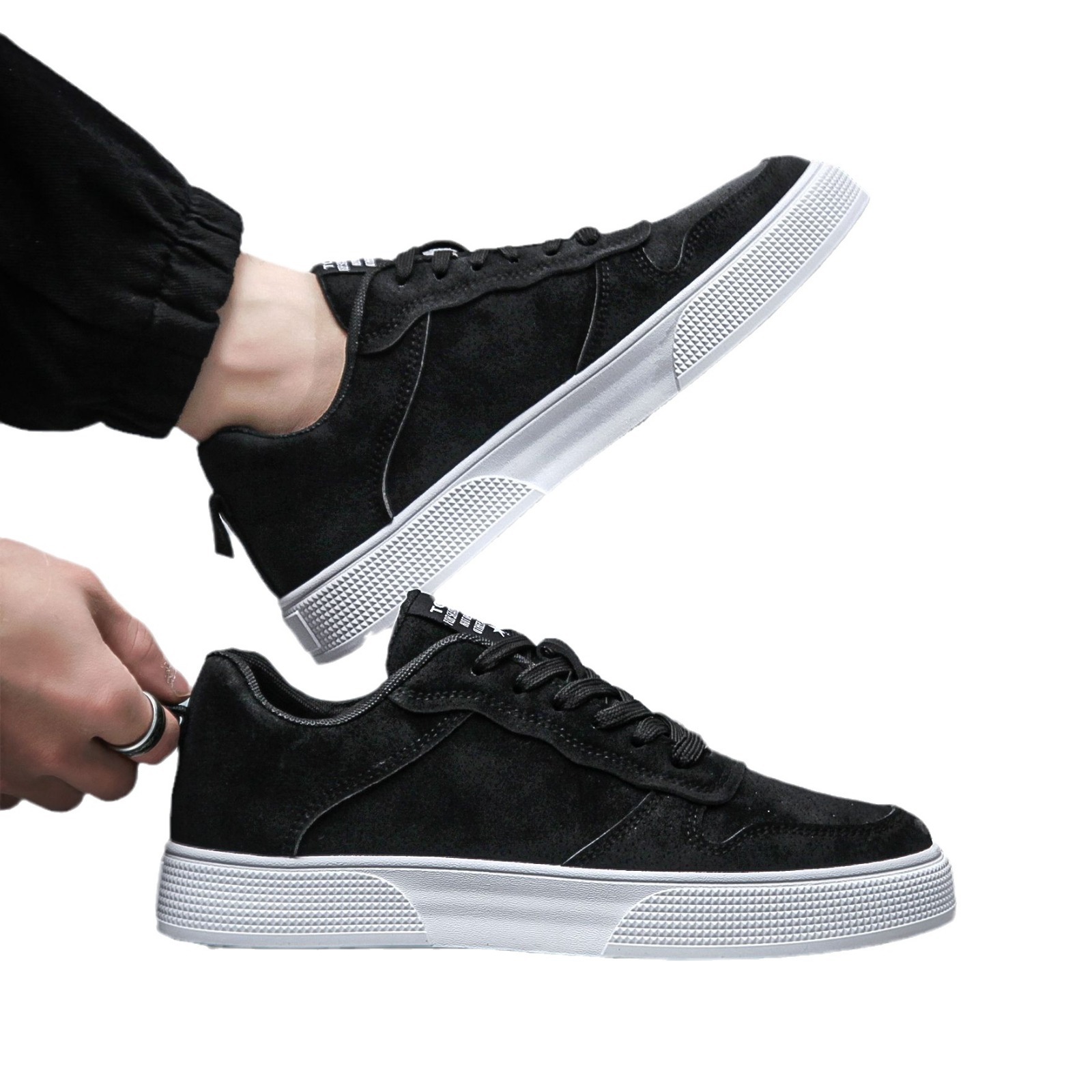 Casual Shoes for Men Solid Color Trendy Non-Slip Lace Up Breathable Lightweight Mens Sneakers Trainers