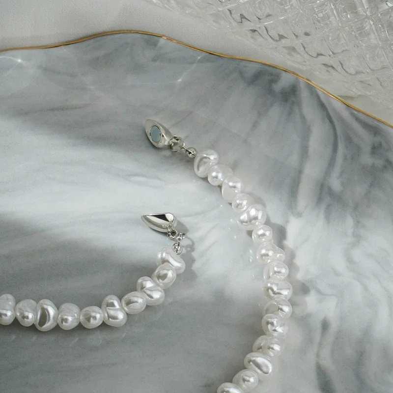 Fashion Irregular Pearl Chain Choker Necklace for Women Girls 2024 Trend Jewelry Heart Pendant Necklace Bridal EngagementX241009