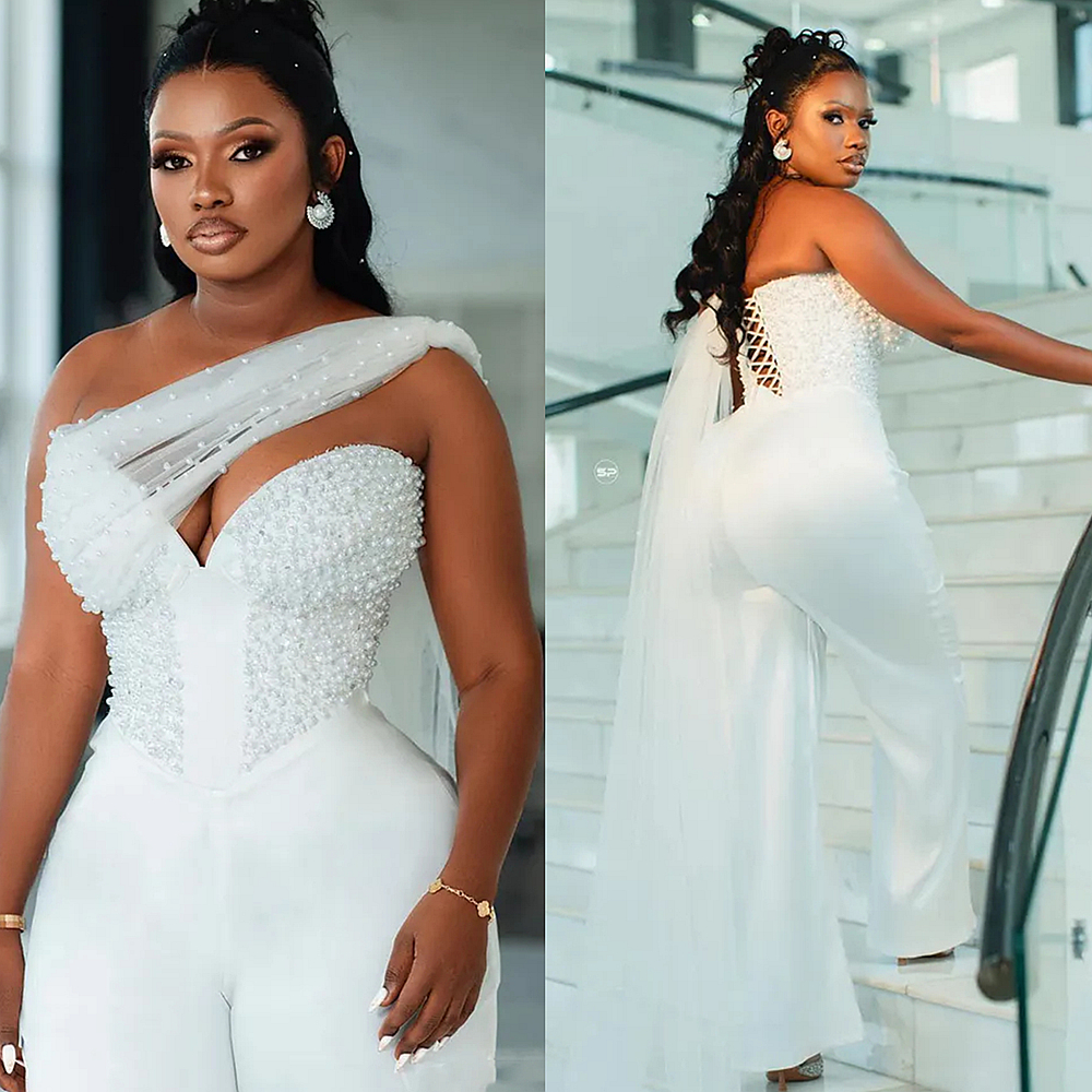 Elegant Ivory One Shoulder Wedding Jumpsuits Bridal Reception Dress Pearls Beaded Sweetheart Corset Long Formal Events Gown For Women