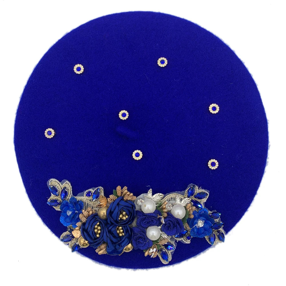 2024 Winter Autumn Womens Beret Hat Flower Diamonds Lady Beanies Cap French Retro Female Head Wrap Bonnet 241009