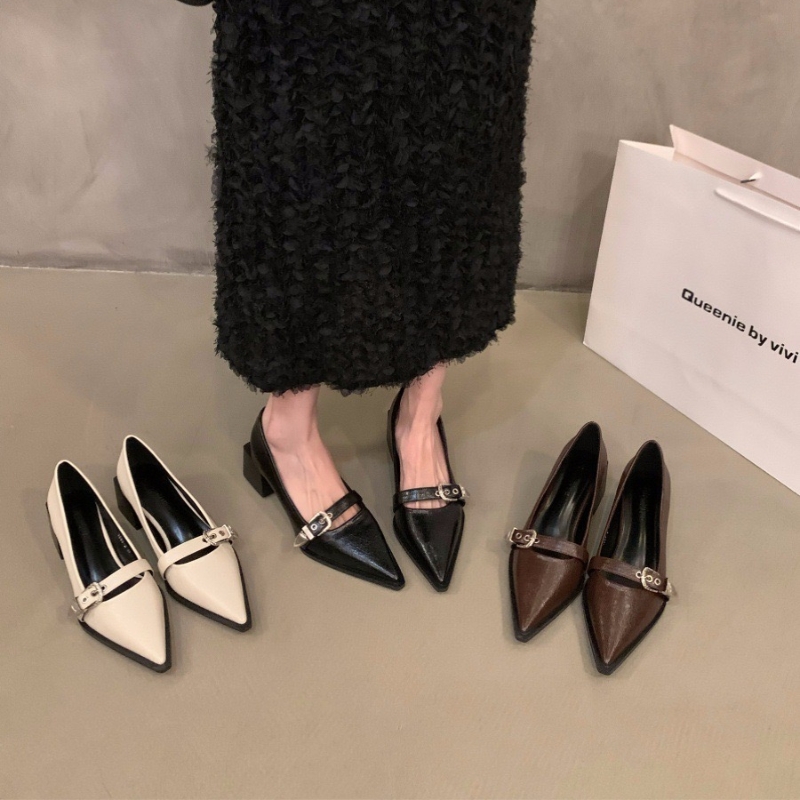 2025 new Women's Classic Leisure Gentle Fashion Seasons Minimalist Vintage Style Shoes Party Triple Brown