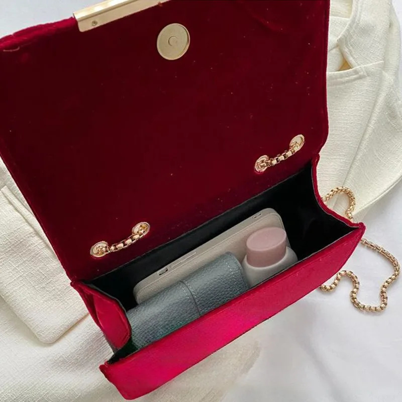 fashion simple plush chain small square bag casual commuting shoulder cross body bag womens bag 241008