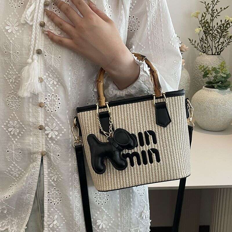 High looks straw woven western-style high-end fashion 2024 internet celebrity letter travel exquisite crossbody handbag