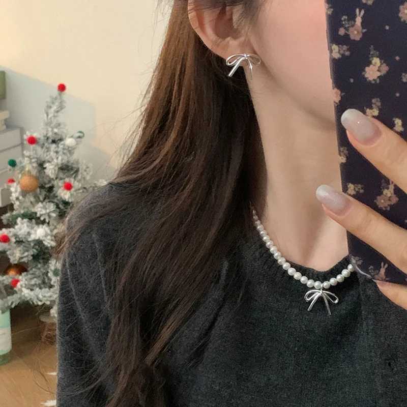 Vintage White Imitation Pearl Bowknot Pendant Necklace For Women Elegant Beaded Clavicle Chain Necklace Wedding Y2K JewelryX241009