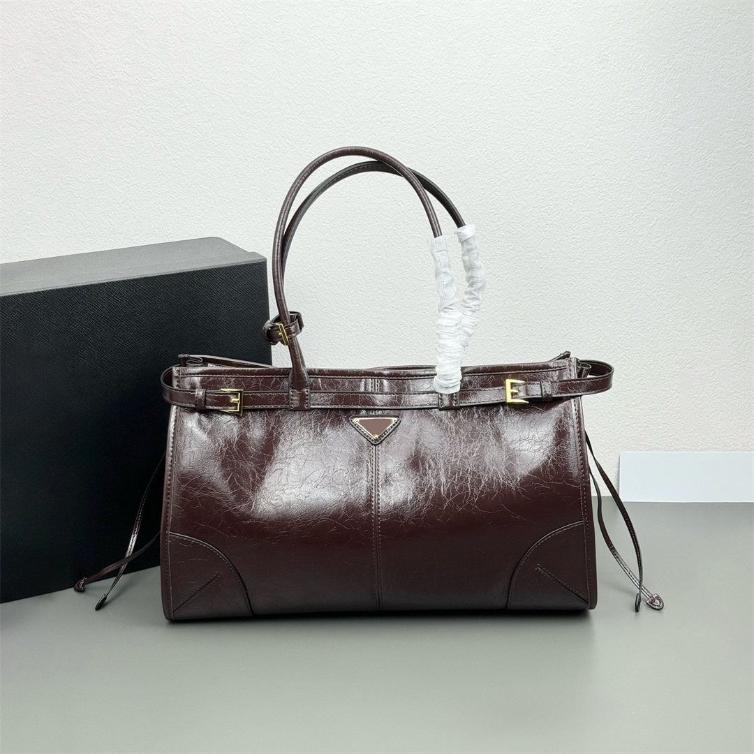 Designer Bag Baguette Bag brown Shoulder Bag messenger bag Luxury Satchel Womens Winter Bags Clutch Bags Vintage CrossBody Handbag Purses Fashion purse