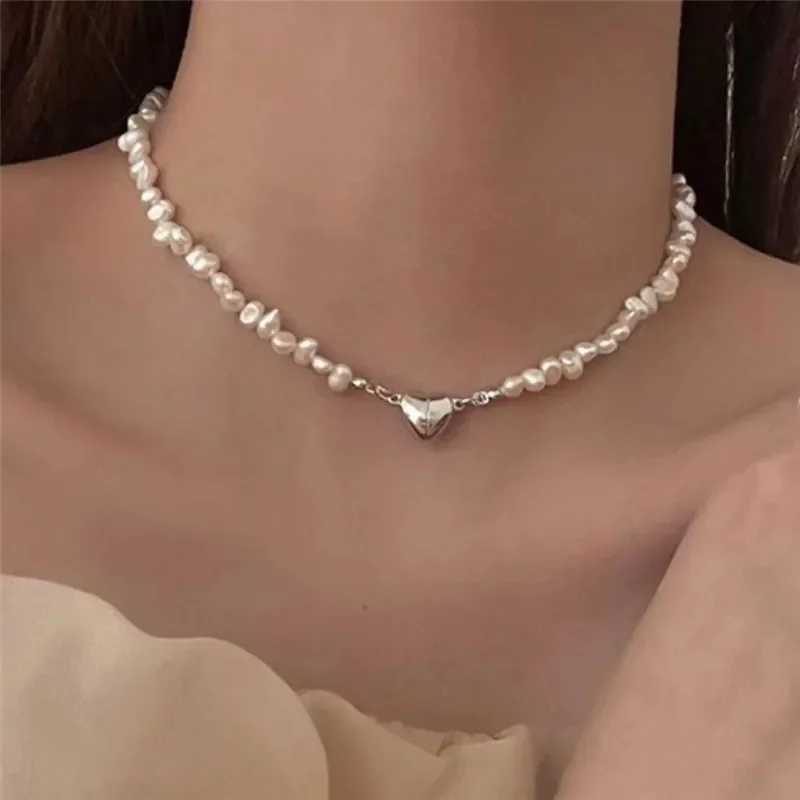 Korean Pearl Chain Choker Necklace Magnetic Heart Pendant for Women Girls 2024 Fashion Jewelry Bridal Engagement Wedding GiftsX241009