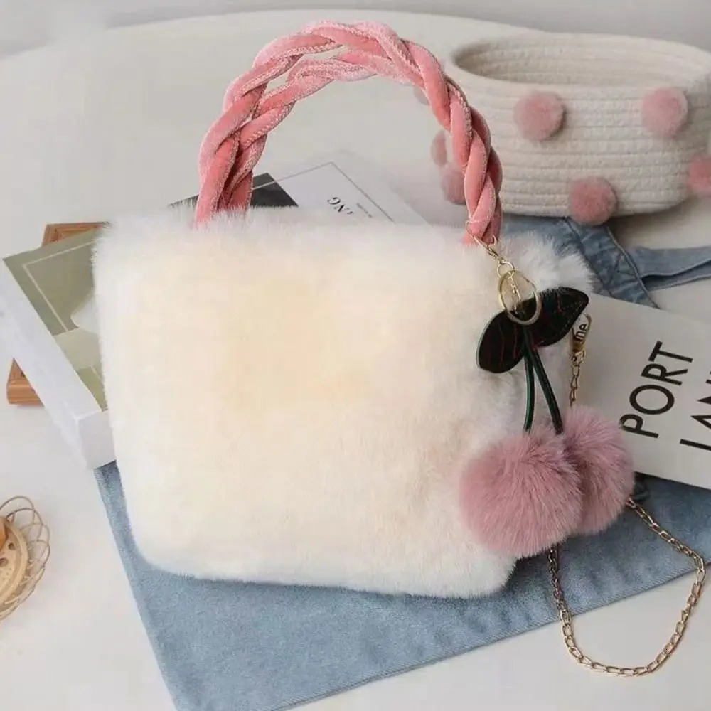 Large capacity plush bag high-quality soft plush travel bucket bag plush handbag 241008