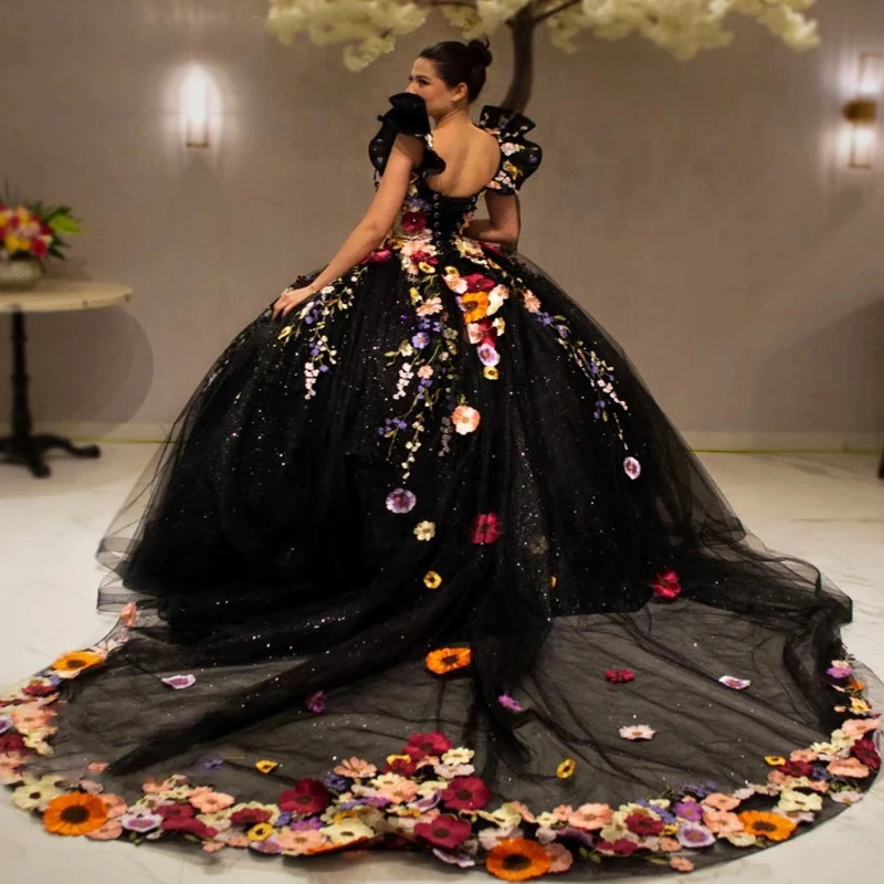 Black Quinceanera Dresses Ball Gown Ruffles Rhinestones Applique Beads Flowers Tull Court Train Robes De Soiree Tailored Vestido 15 De Anos