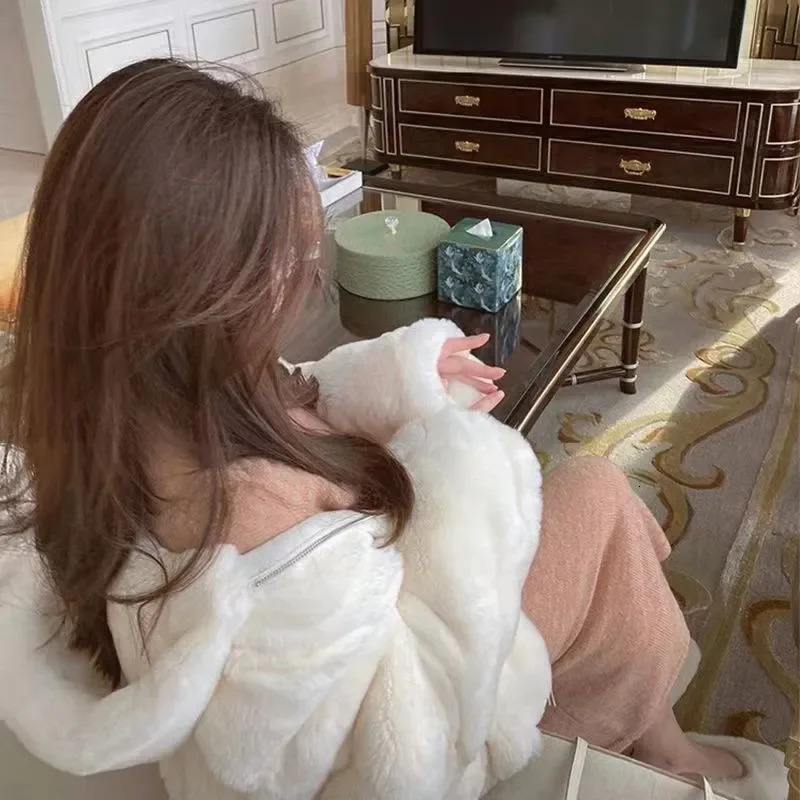 Korean version of fur coat womens winter loose Rex rabbit thick rabbit hair hooded coat 241007