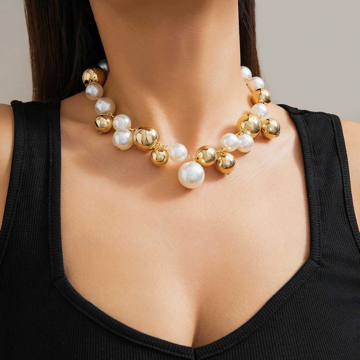 IngeSight.Z Fashion Irregular CCB Big Ball Bead Chain Short Necklace Elegant Imitation Pearl Pendant Choker Womens Neck JewelryX241009