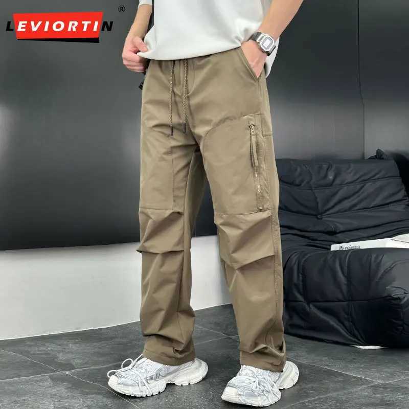 Mens workwear straight leg pants American style multi pocket loose wide leg outdoor sports umbrella pants W241009