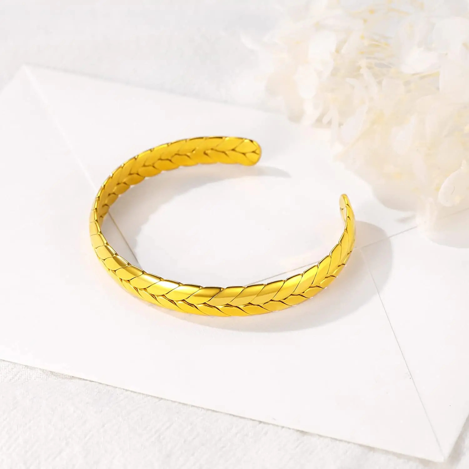 U7 Cuff Bracelet Adjustable Wheat Style 7.7mm Wide Gold Twisted Open Bracelet Suitable for Women Adjustable 240929