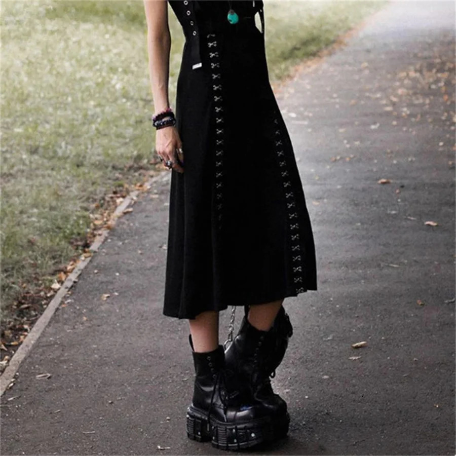 Punk style womens boots lace up high heels high platform shoes womens Gothic ankle rock boots metal decoration mens sports shoes 241007