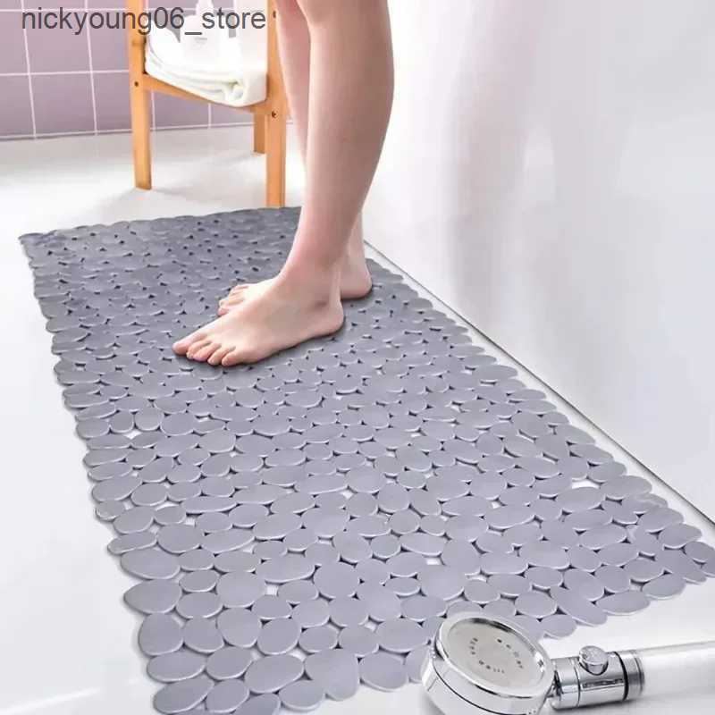 Non-Slip Bath Mats Non-Slip Bath Tub Shower Mats Pebble Shape Machine Washable Bathtub Mat with Drain Holes Suction Cups for Bathroom L240910 L0910