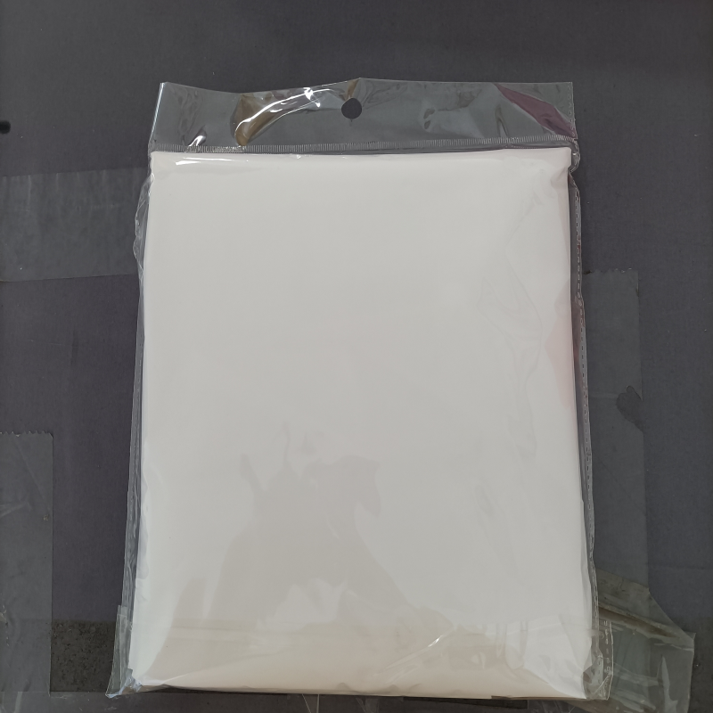 Adult foldable raincoat is lightweight and easy to travel without any burden