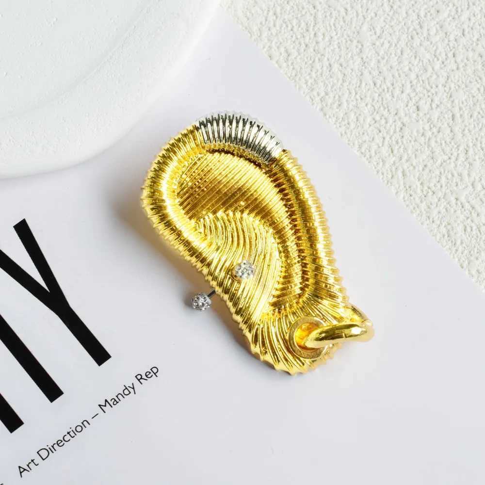 Dangle Chandelier Exaggerated metal gold-plated earrings womens shaped pendant fashionable jewelry vintage statementcessories H241010