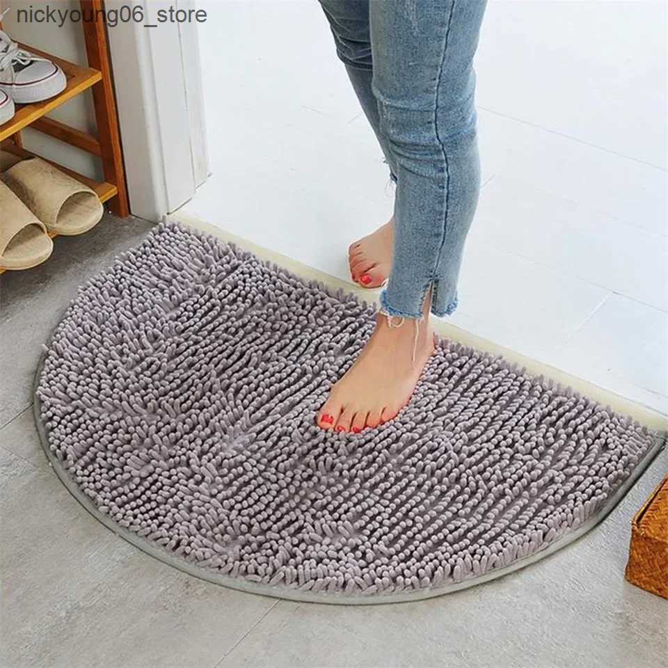 Non-Slip Bath Mats Bath Bathroom Half Round Rug Carpet Floor Mat Chenille Fashion Semicircular Shaggy 40*60cm Absorbent Anti-Skid L240910
