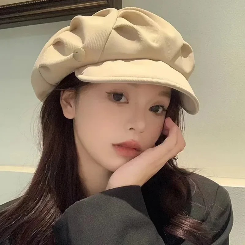 Harajuku Retro Style Oversized Berets Caps for Women in 2024 Spring Summer Fashion Versatile Casual Short-brimmed sboy Hats 241009