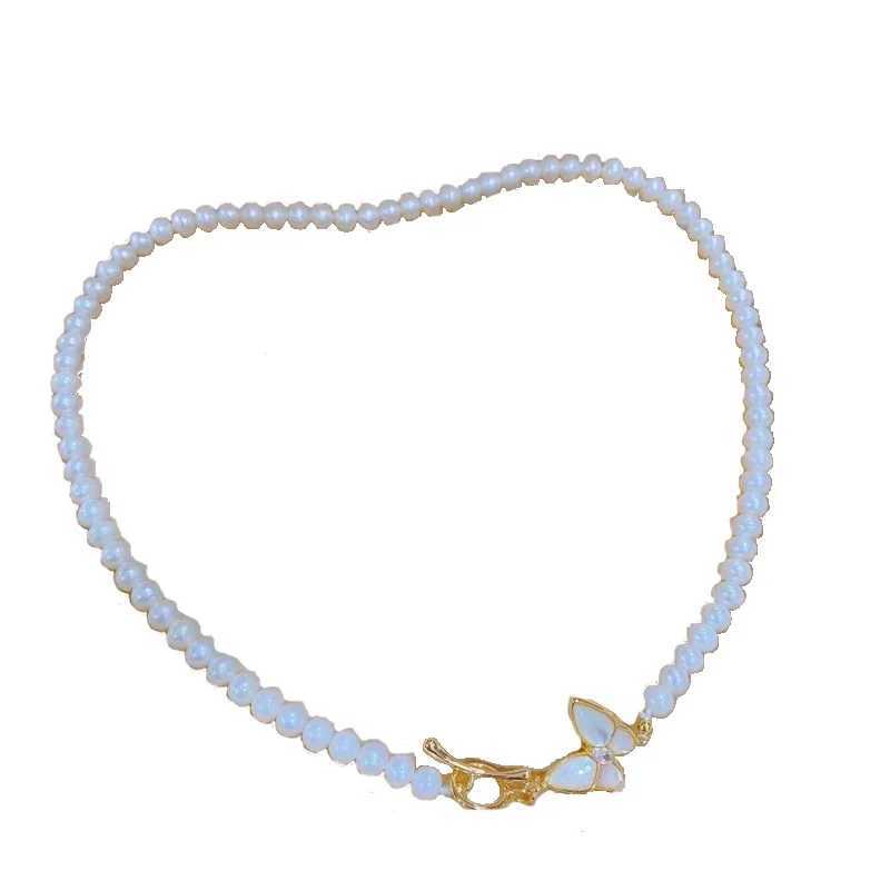 Ladies Light Luxury Elegant Freshwater Pearl Necklace Fashionable and Versatile Unique Design Butterfly NecklaceX241009