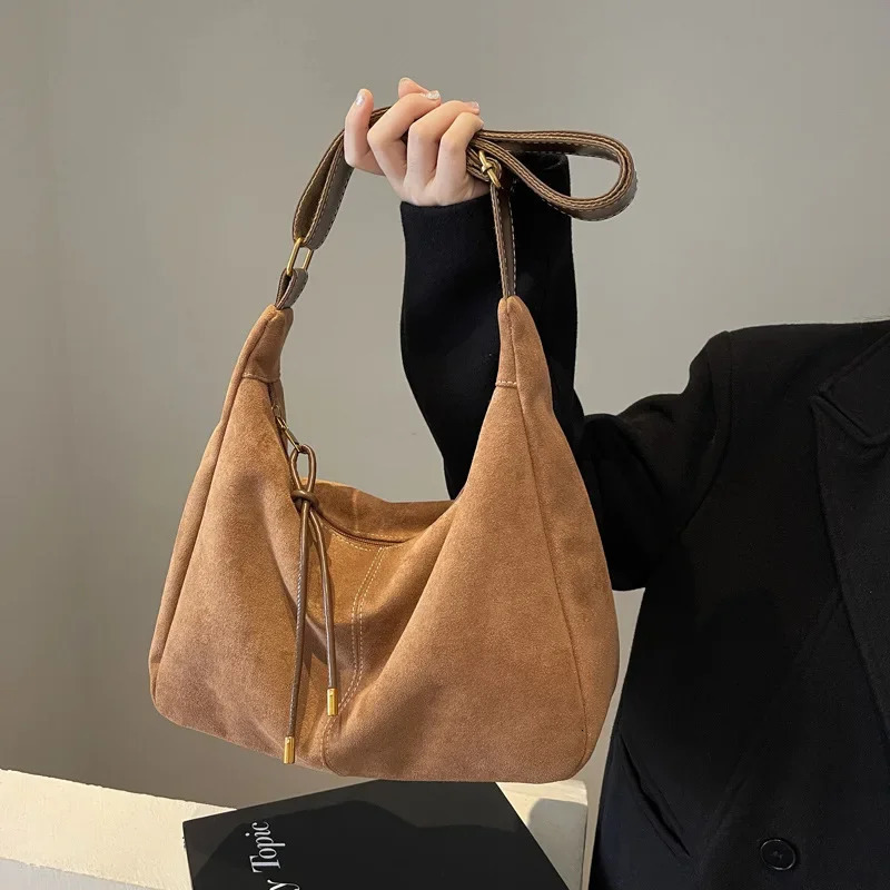 Garbage bag retro fashion suede work commuting bag retro style texture shoulder messenger hand-held bag 241008