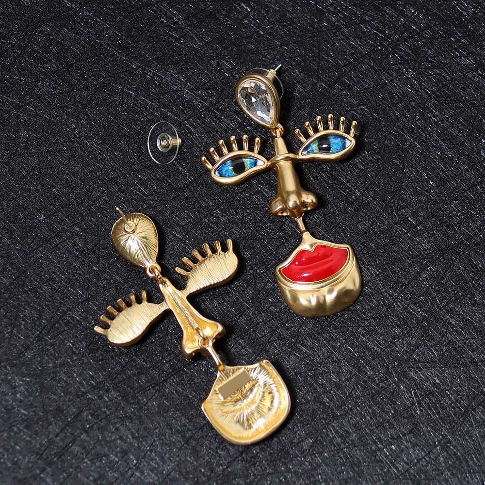 Dangle Chandelier Female Personality Lips Nose Evil Eye Stud Earrings Devils Portrait Jewelry European Style Retrocessories High Quality H241010