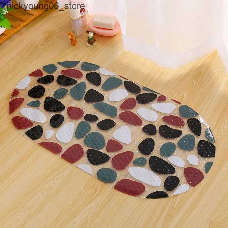 Non-Slip Bath Mats 38x70 CM Oval Newborn Bathroom Anti-slip Foot Pad Household Cartoon Animal Pattern Floor Mat PVC Infant Natatorium Floor Mat L24091