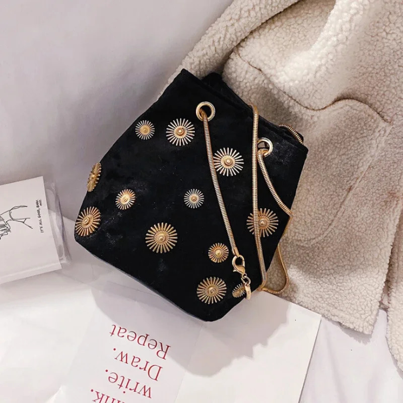 Metal bucket bag elegant velvet handbag cross shaped bag with gold chain shoulder strap womens shoulder bag 241008