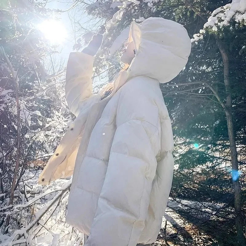 2024 Fashion Short Parka Winter Jacket Hooded Coat Parkas Warm Snow Wear Cotton Padded Women Clothes Windproof Outerw 240930