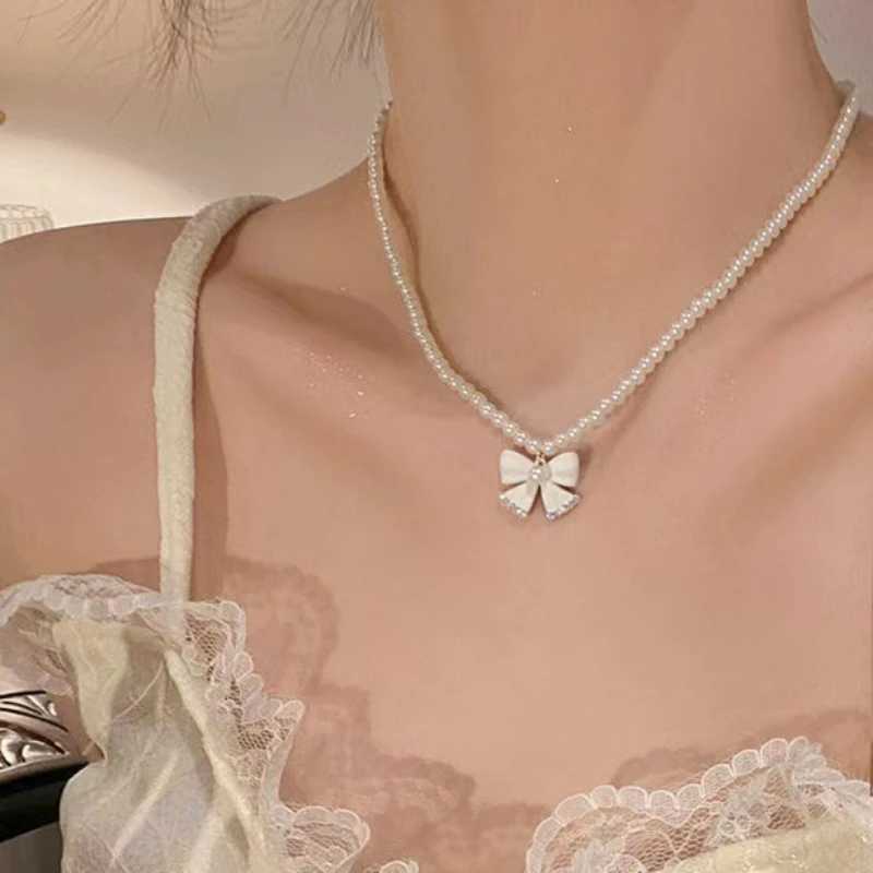 Summer Sweet Bowknot Shape Necklace Women Elegant Imitation Pearl Pendant Bead Chain Choker Korean Style Classic Jewelry Y2k NewX241009