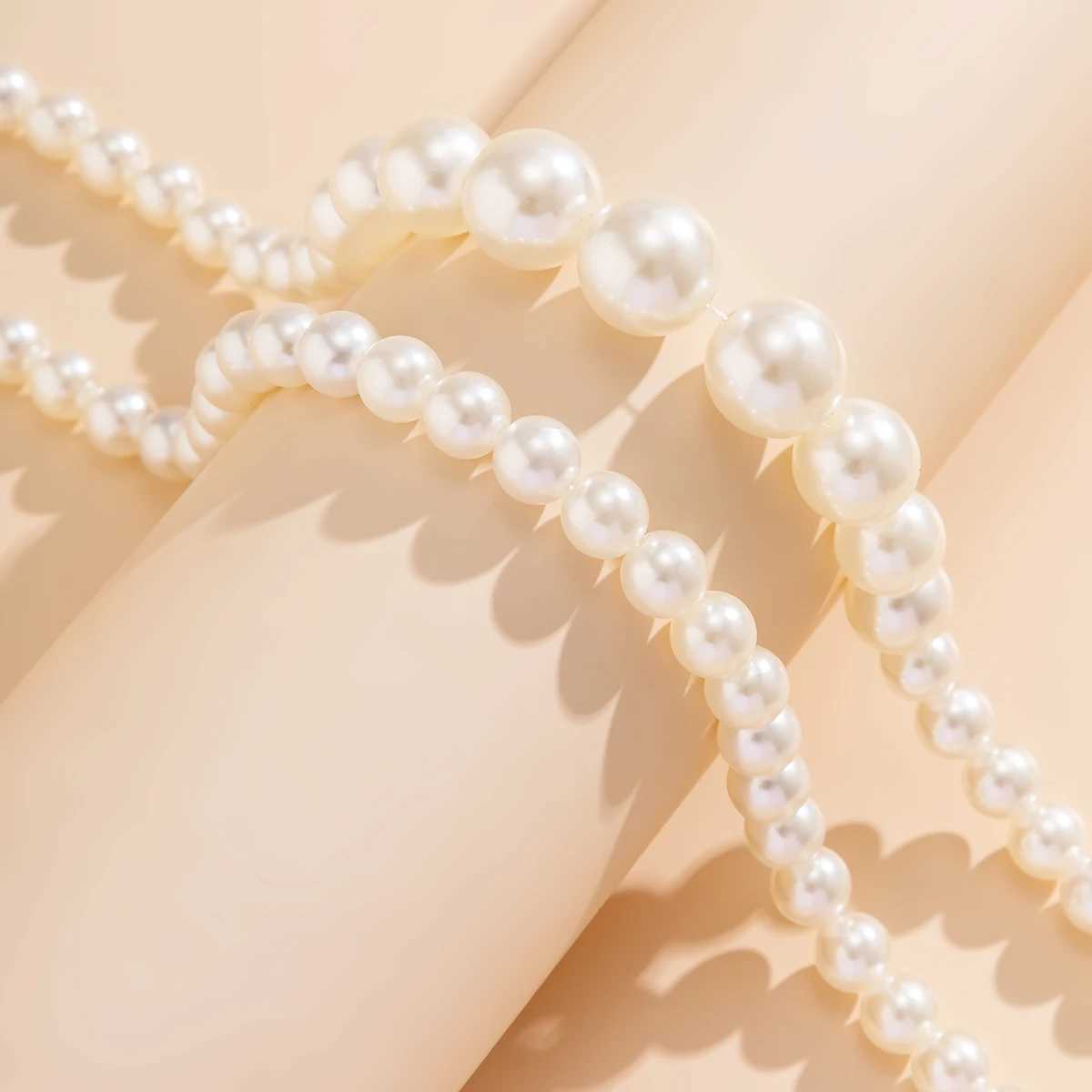 Layered Imitation Pearl Beads Short Choker Necklace for Women Trendy Charms Beaded Chain on the Neck 2023 Fashion Jewelry FemaleX241009