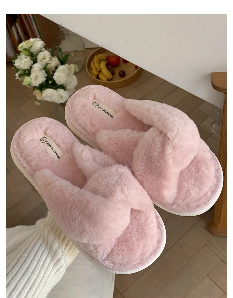 Autumn and Winter Cross Solid Color Cotton Slippers Womens Casual Home Shoes Pregnant Mothers Plush Soft Flat Shoes 240927