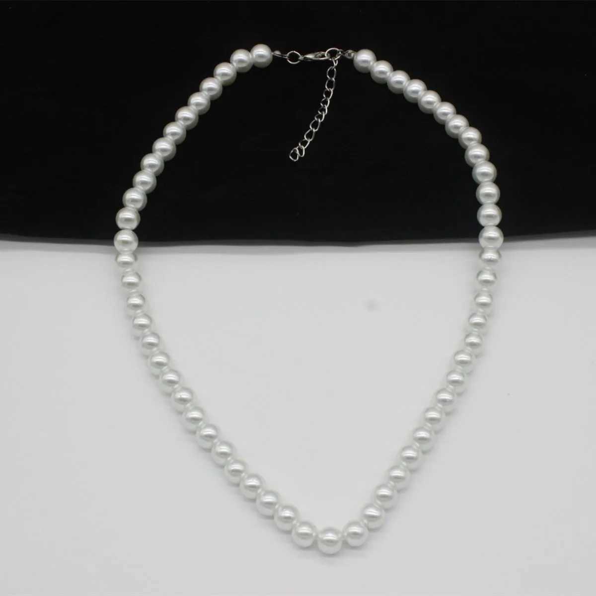 Elegant White Imitation Pearl Choker Necklace Big Round Pearl Wedding Necklace for Women Charm Fashion JewelryX241009