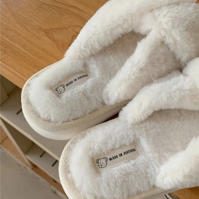 Autumn and Winter Cross Solid Color Cotton Slippers Womens Casual Home Shoes Pregnant Mothers Plush Soft Flat Shoes 240927
