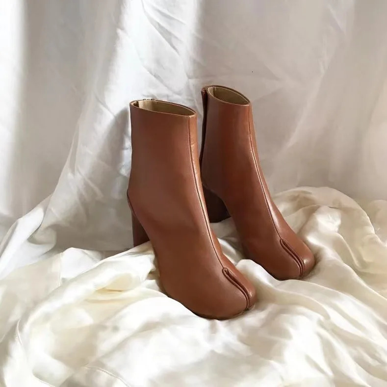 2024 Split Toe Leather Thick Anklet Womens Winter Short Boots Tabi Ninja Botas Mujer 240930