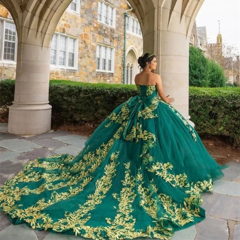 Green Shiny Ball Gown Quinceanera Dresses Off the Shoulder Gold Appliques Lace Tull Robe Quinceanera vestidos De 15 Anos Sweet 16 Dress