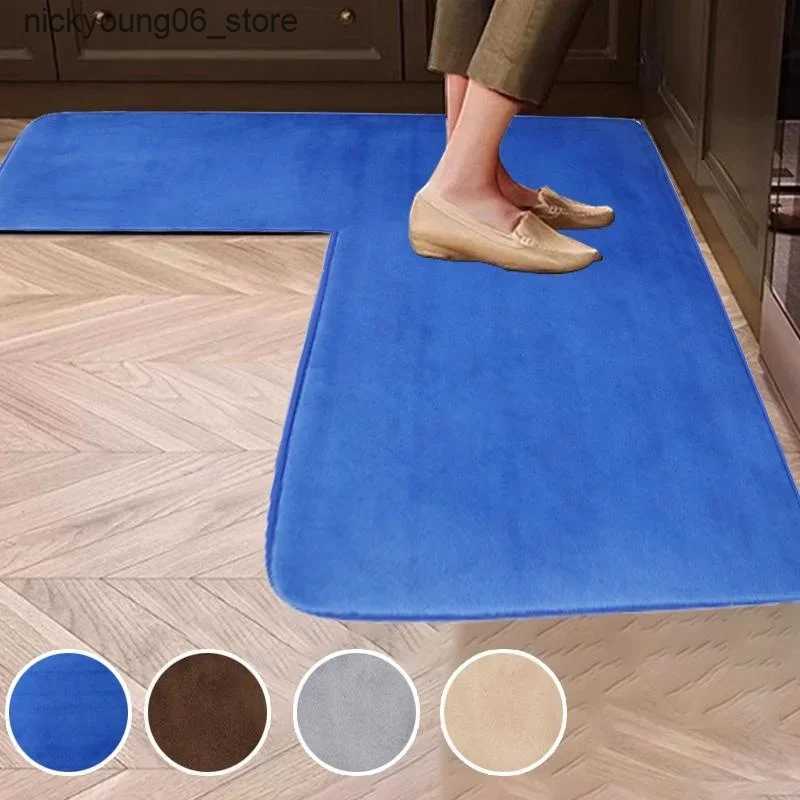 Non-Slip Bath Mats 1PC Solid Color Coral Fleece L-Shaped Bathroom Corner Mat Non-slip Entry Doorway Floor Rug Water Absorbent Kitchen Floor Carpet L24