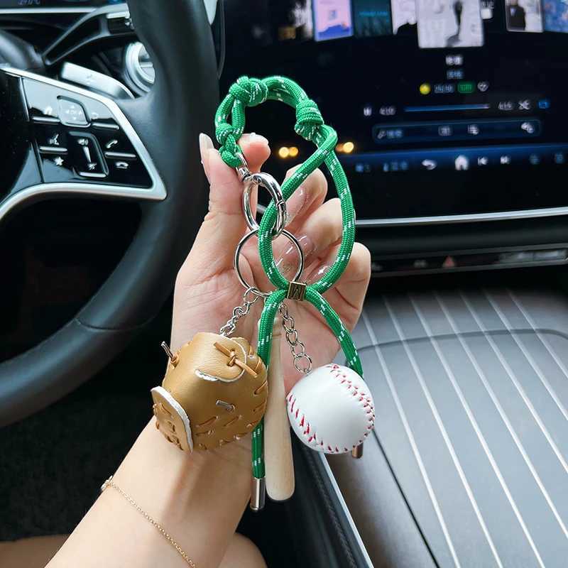 Keychains Lanyards Personalized and innovative baseball keychains simple car handmade ropes bag pendants suspension accessories gifts H250217