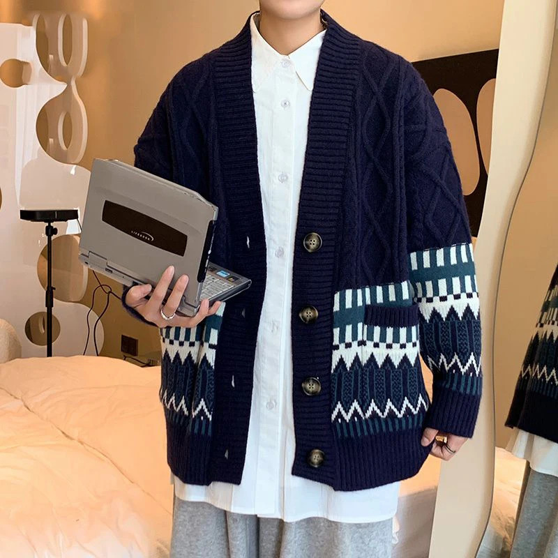 Mens fashion contrast color casual streetwear single chest sweater cardigan Y2K youth V-neck long sleeved oversized knitted top 241007