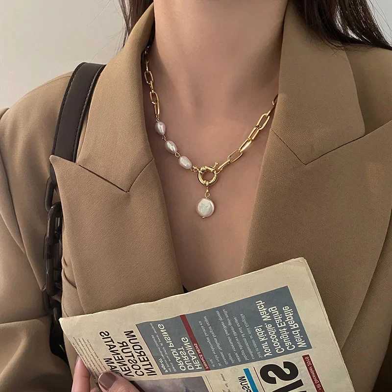 Trendy Elegant Baroque Pearl necklace for Women Charm Stainless Steel Beaded Chain Pendants Wedding Bridal Jewelry Party GiftX241009
