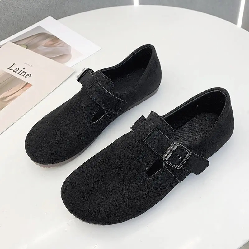 Solid Color Short Boots with Buckle for Women Fur Plush Sliding Flat Shoes Winter Warm Boots for Women Snow Boots 241007