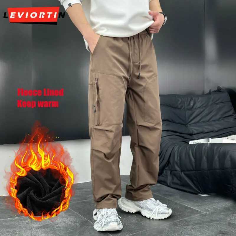 Mens workwear straight leg pants American style multi pocket loose wide leg outdoor sports umbrella pants W241009
