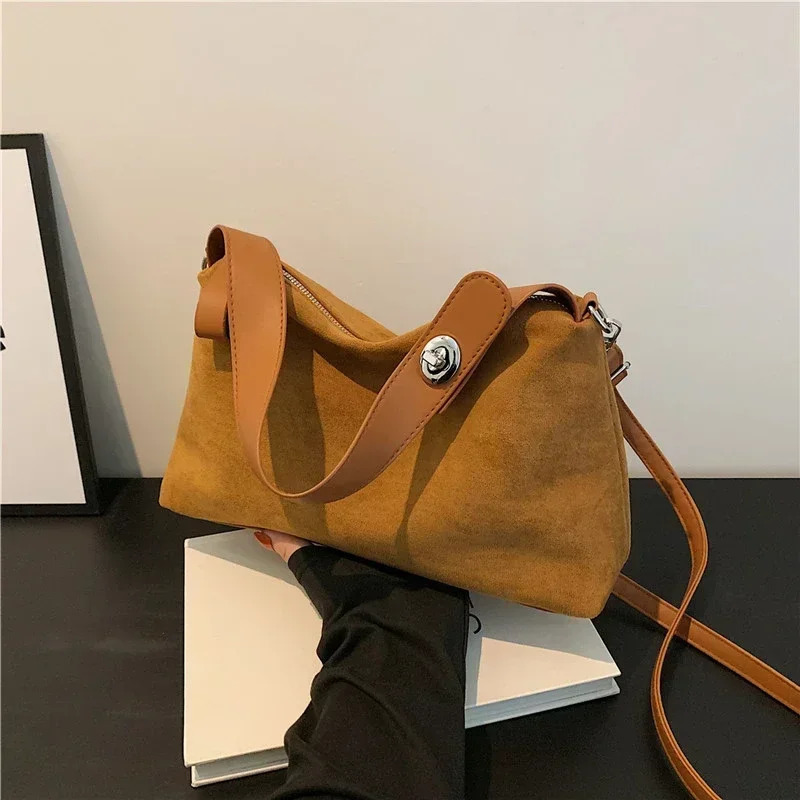 Suede Zipper Shoulder Bag Fashion Edition Womens Pillow Solid Cross Body Bag Casual Handbag 241008