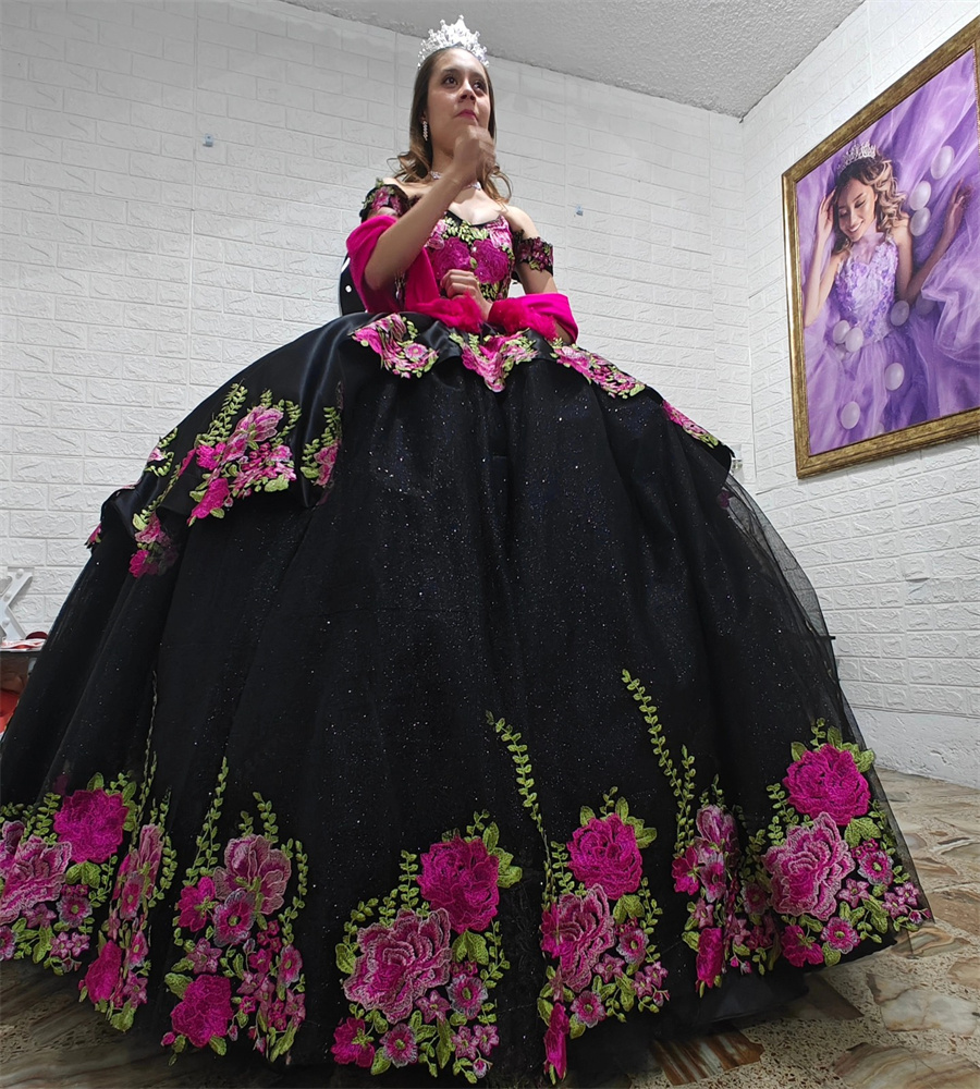 Vintage Black Mexican Quinceanera Dresses Colorful Flowers Vestidos De 15 Xv Anos Corset Fifteen 2 In 1 Short Birthday Charro Formal Occasion Party Dr
