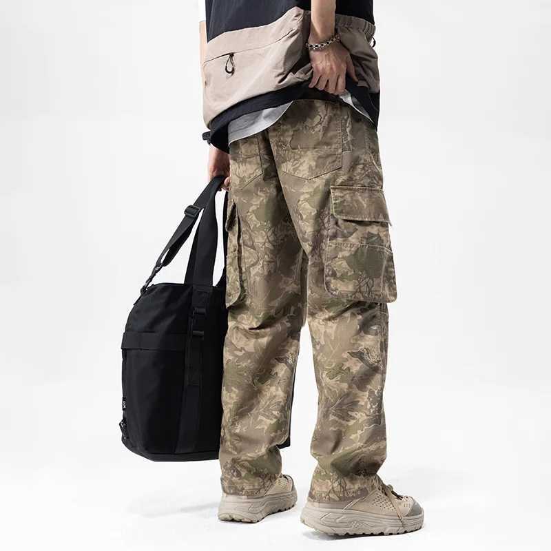 Desert Camouflage Overalls Mens 2024 New Loose Straight Fashion Mens High end Street Korean Casual Pants W241009