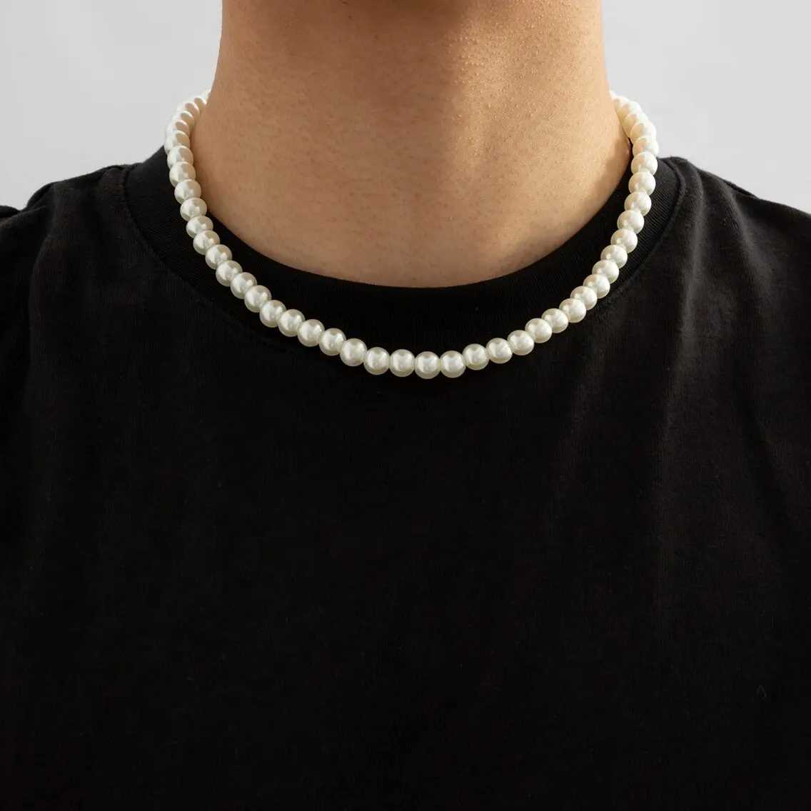 Simple Imitation-Pearl Beaded Short Choker Necklace for Men Trendy White Beaded Chains on Neck Accessories 2024 Fashion JewelryX241009