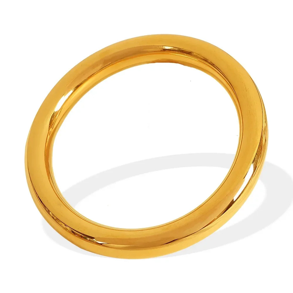 Classic jewelry couple bracelet simple 5-10mm thick smooth surface mother gift 18k gold-plated stainless steel bracelet 241007