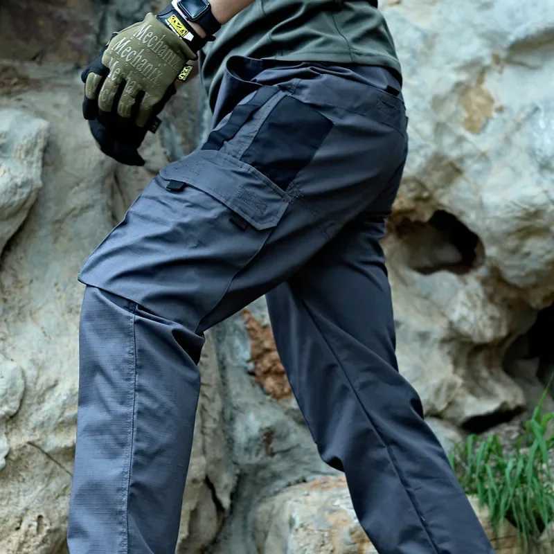 Mens hunting pants tactical cargo pants mostly pocket waterproof and tear resistant hiking training troops brand new joggers W241009