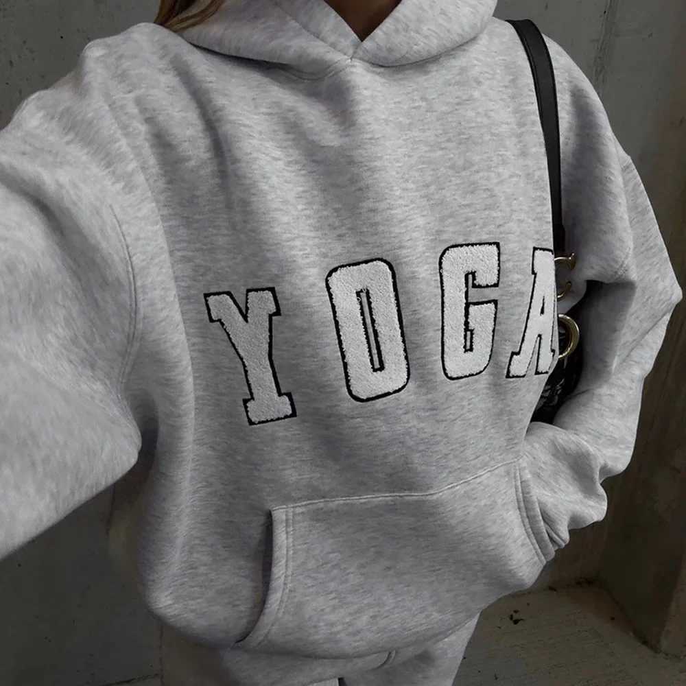New Arrival New Super Size Crossover Womens Hoodie Grey Embroidered Yoga Letter Printed Loose Fit M241009