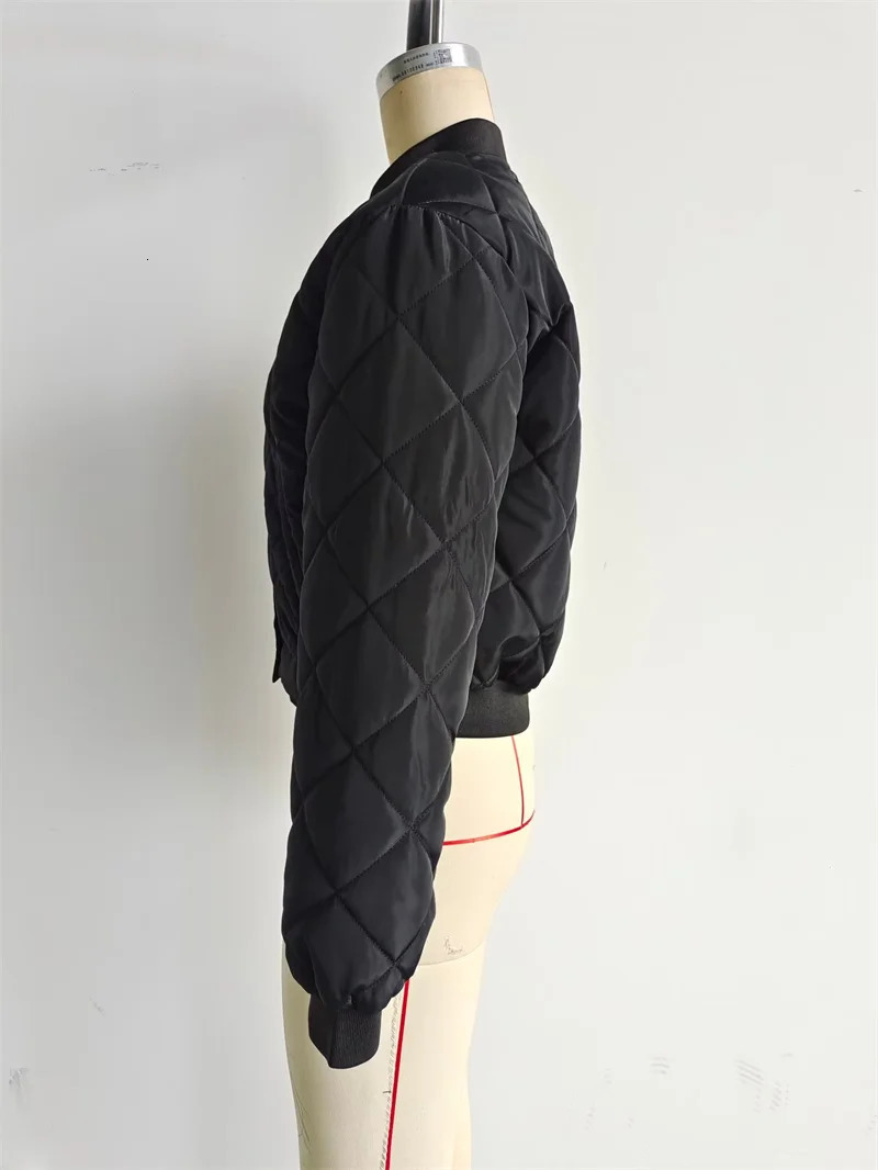 KEYANKETIAN AutumnWinter Womens Argyle Quilting Cropped Parkas Jacket Basic Single Breasted Pockets Leisure Outerwear Top 240930